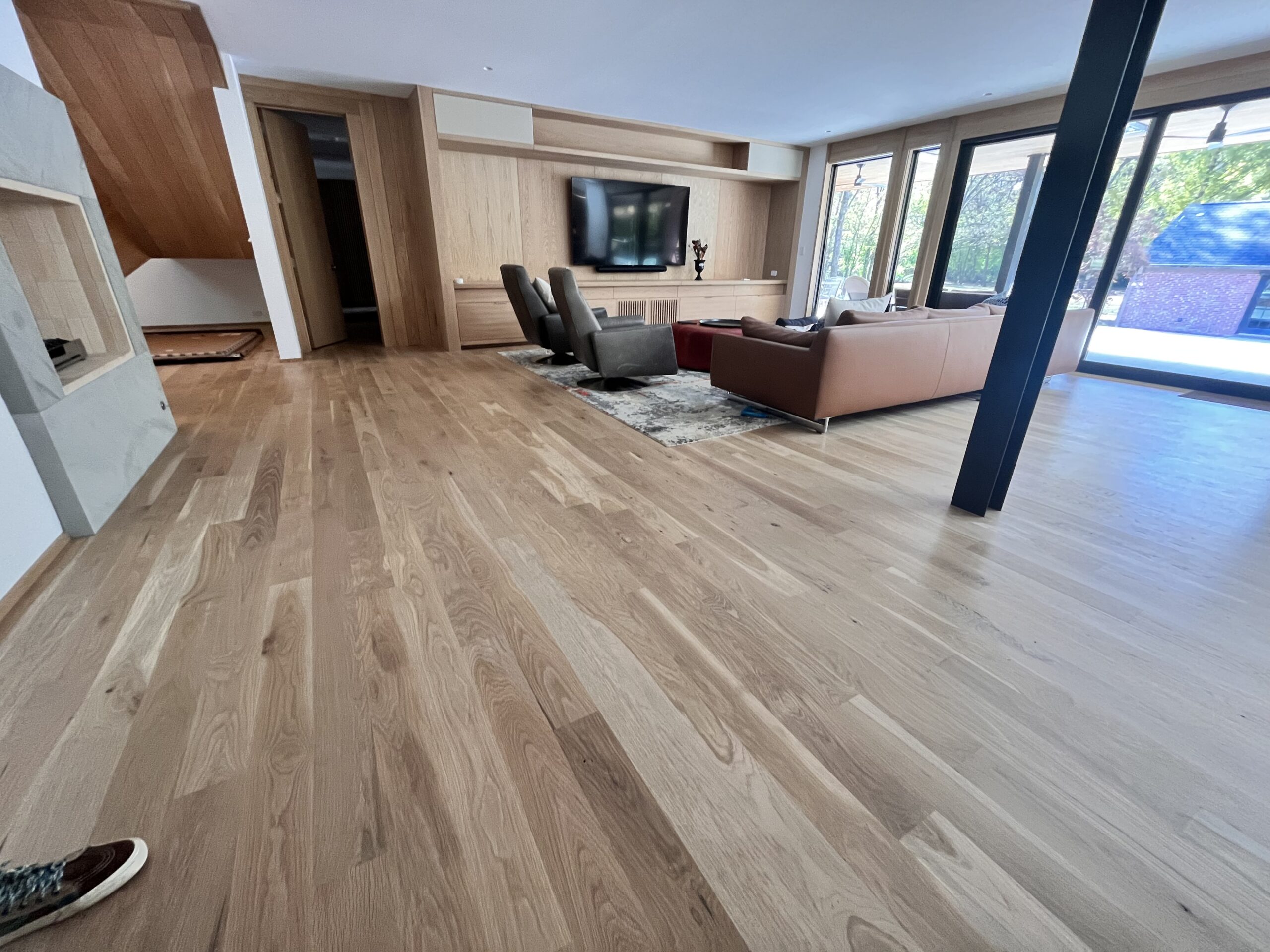 Hardwood Floor Installation & Refinishing in Nashville, TN
