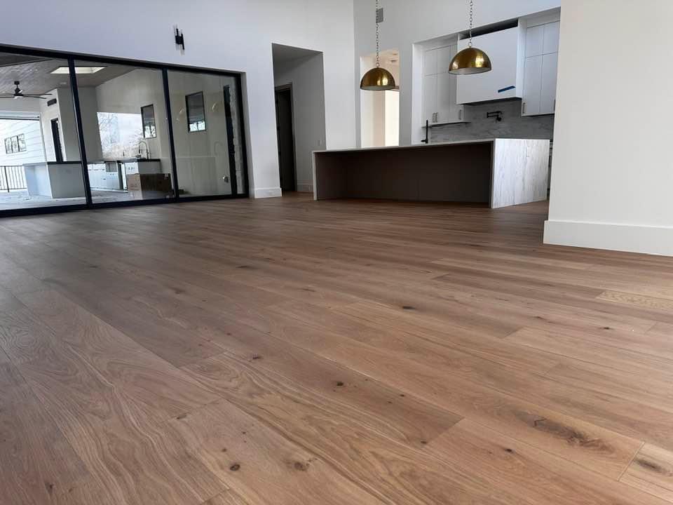 Hardwood Flooring Nashville living room and kitchen